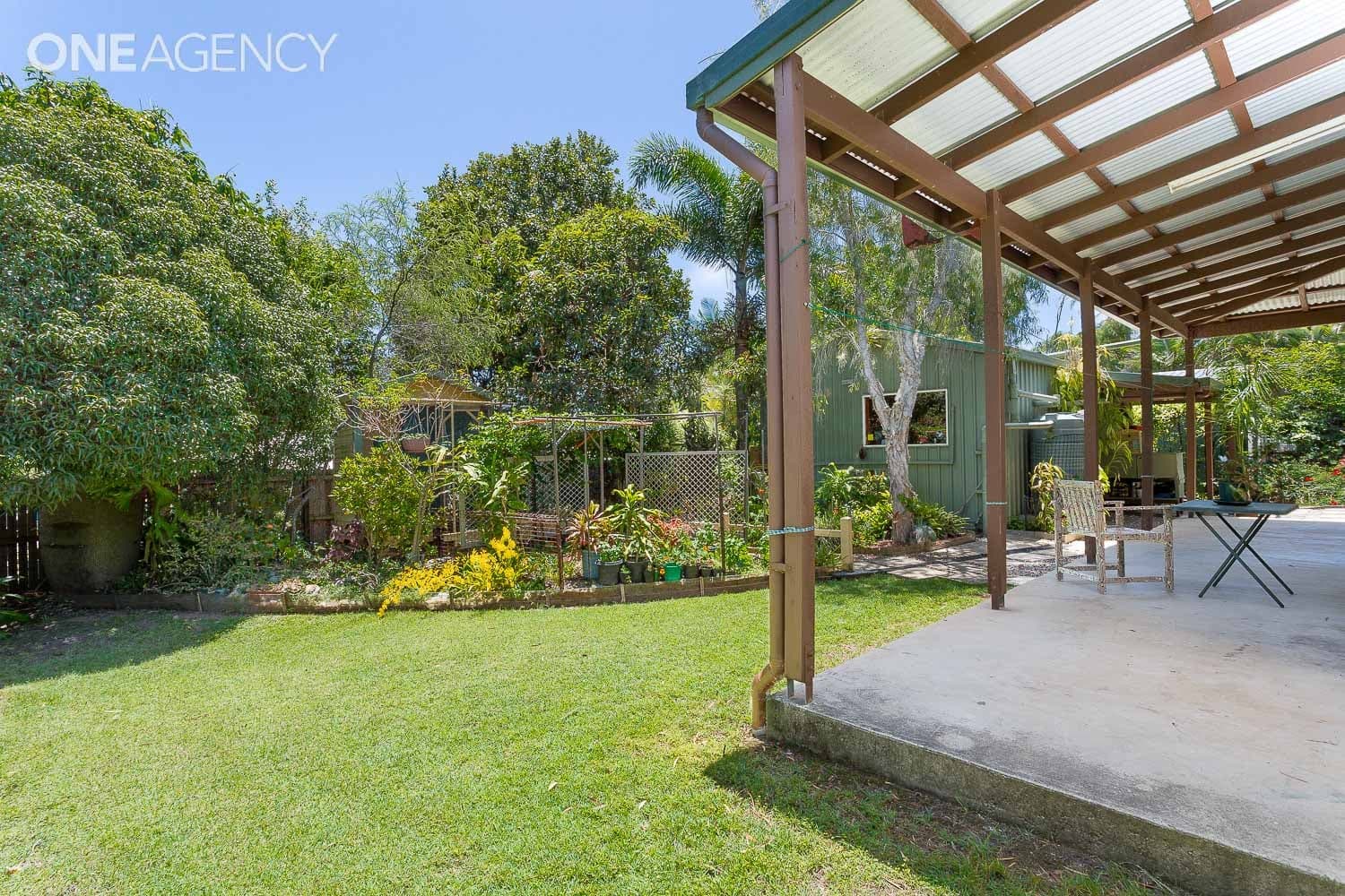 33 Lucas Street, Scarborough, Scarborough - Thumbnail 2