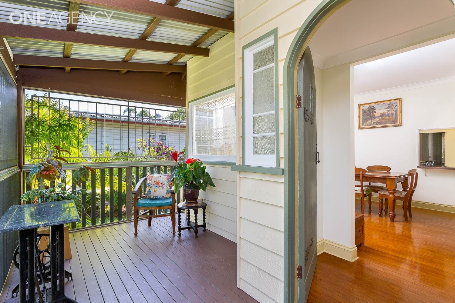 33 Lucas Street, Scarborough, Scarborough - Thumbnail 3