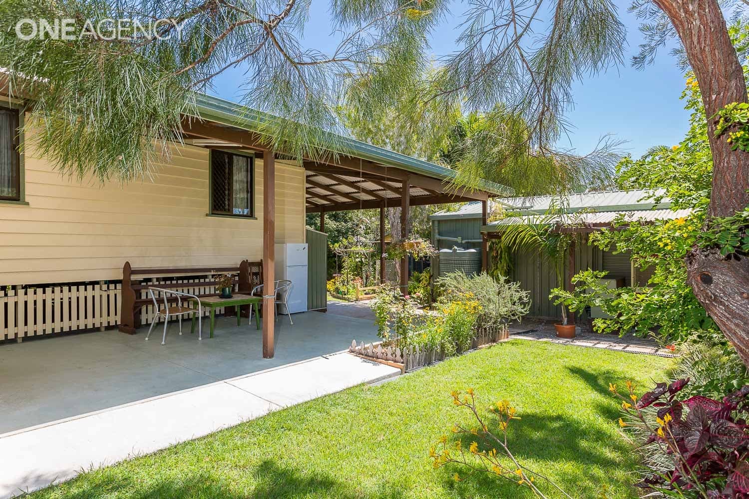 33 Lucas Street, Scarborough, Scarborough - Thumbnail 4