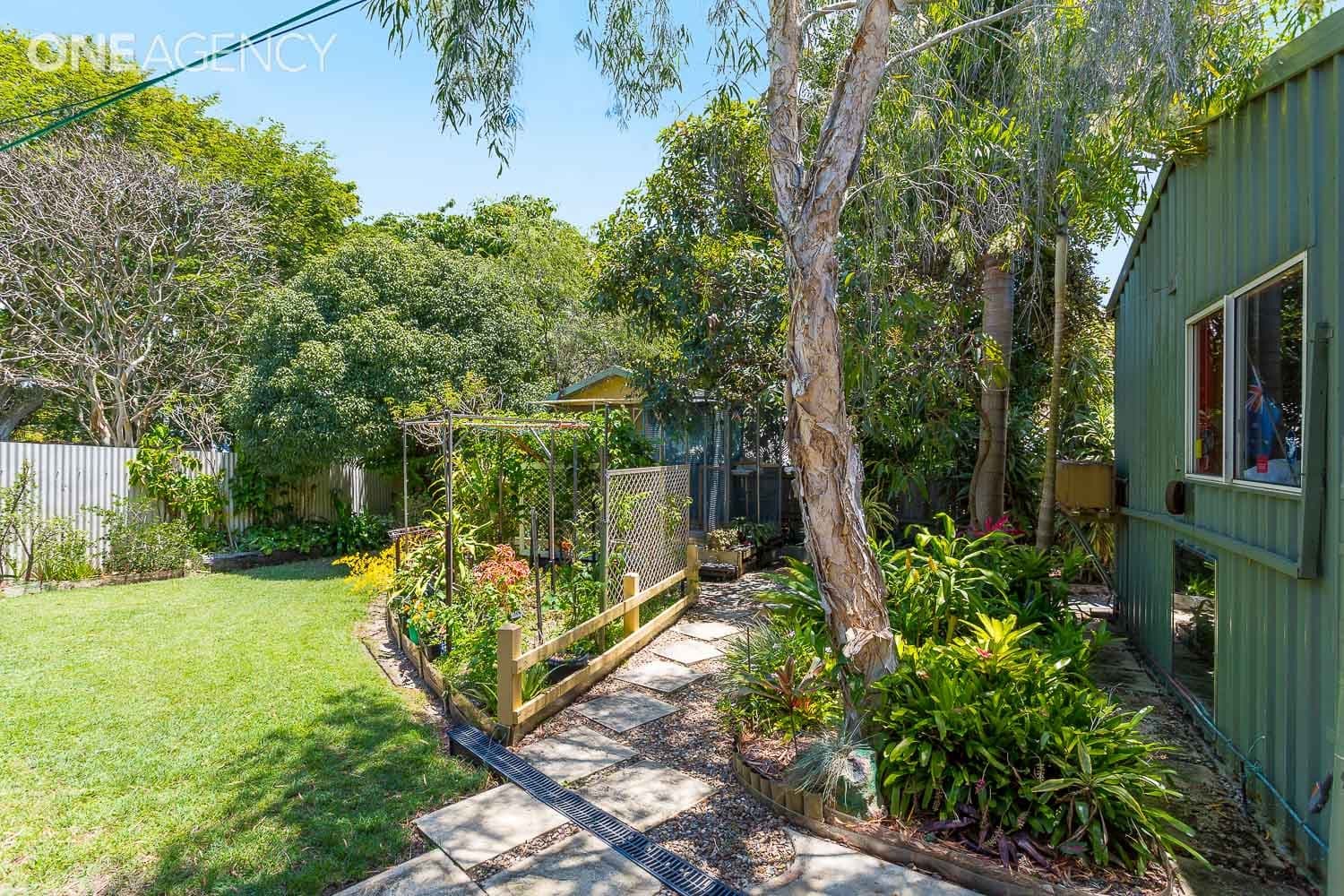 33 Lucas Street, Scarborough, Scarborough - Thumbnail 8