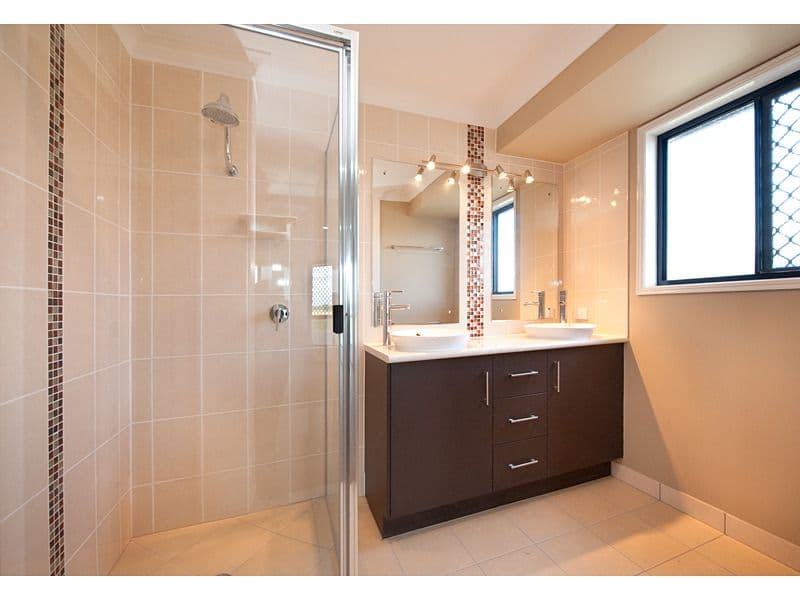 10 Nagle Drive, NORMAN GARDENS QLD 4701, Norman Gardens - Thumbnail 6