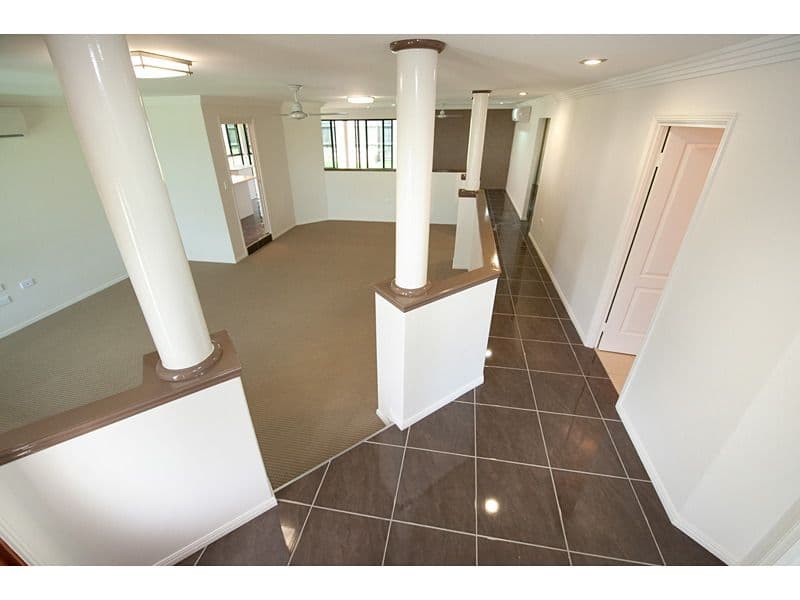 10 Nagle Drive, NORMAN GARDENS QLD 4701, Norman Gardens - Thumbnail 8