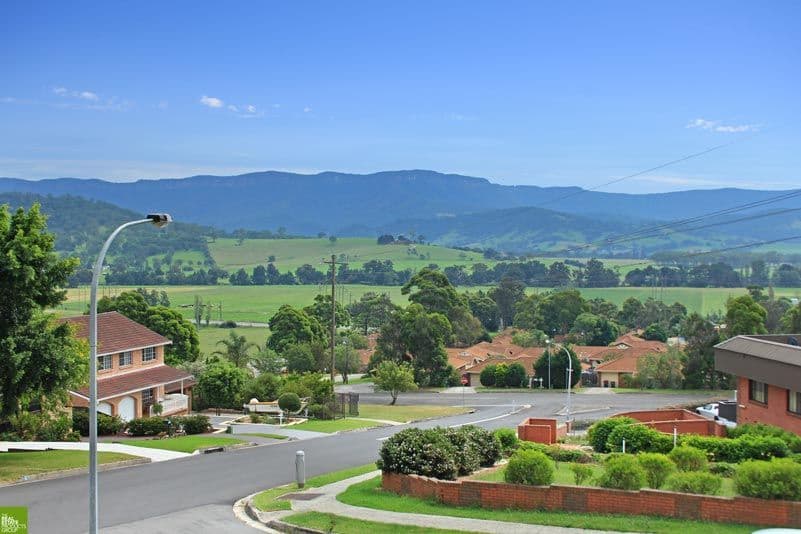 2 Scenic Crescent, ALBION PARK NSW 2527, Albion Park - Thumbnail 3