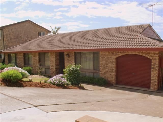 27 Malinya Crescent, MOOREBANK NSW 2170, Moorebank - Image 1