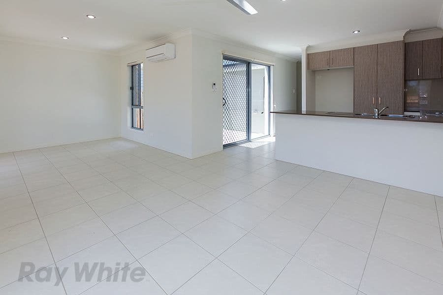 72 Parklands Drive, Springfield Lakes QLD 4300, Springfield Lakes - Thumbnail 3