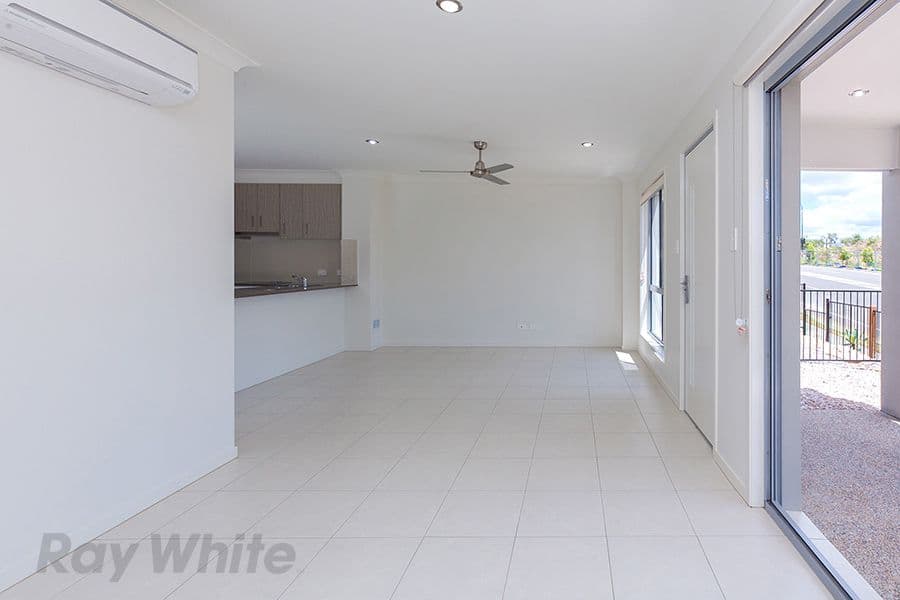 72 Parklands Drive, Springfield Lakes QLD 4300, Springfield Lakes - Thumbnail 6