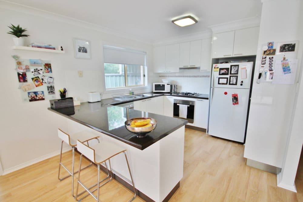 138 Nasmyth Street, YOUNG NSW 2594, Young - Thumbnail 2