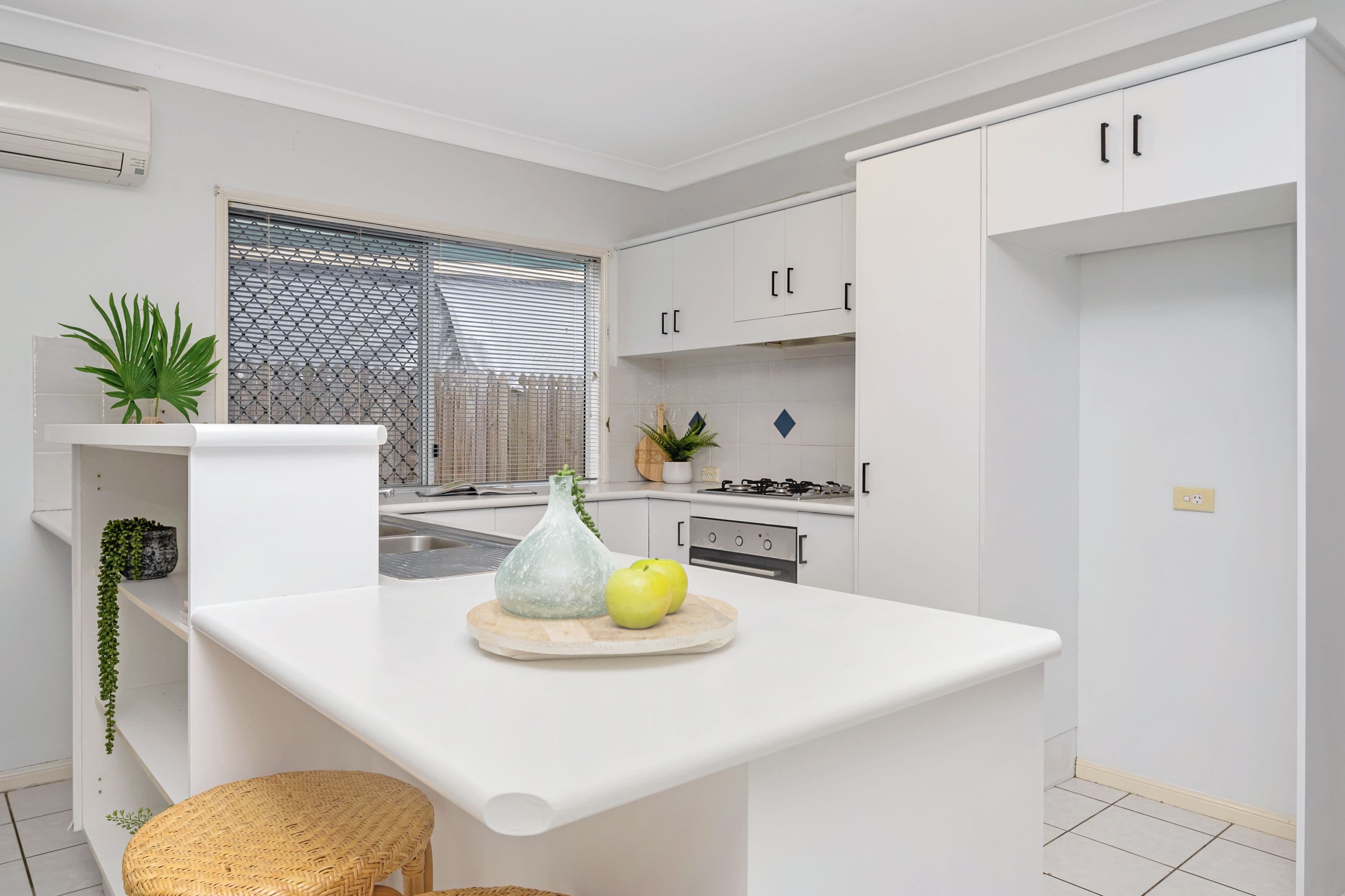 15 Michelia Close, Kirwan QLD 4817, Kirwan - Thumbnail 2