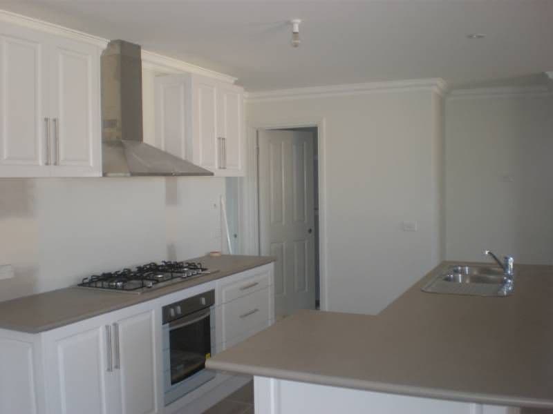 Lot 8 Poplar Way, WALLAN VIC 3756, Wallan - Thumbnail 2