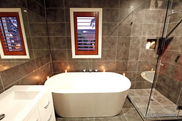 4 Parkhaven Avenue, KINGSBURY VIC 3083, Kingsbury - Thumbnail 5