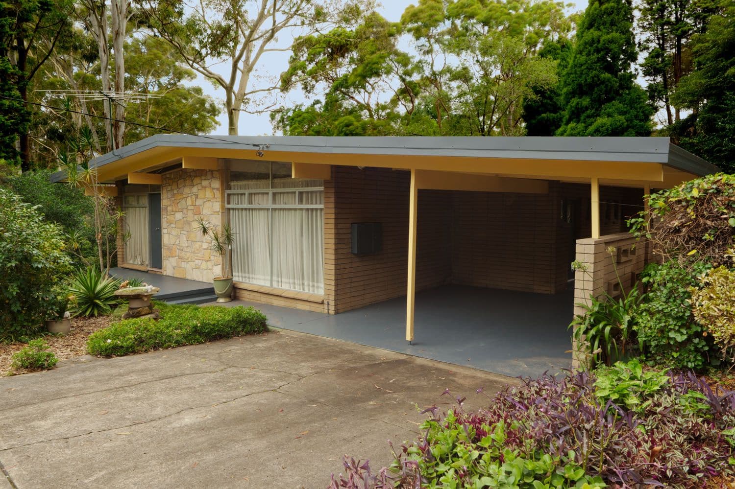 1 Robin Avenue, TURRAMURRA NSW 2074, South Turramurra - Image 1