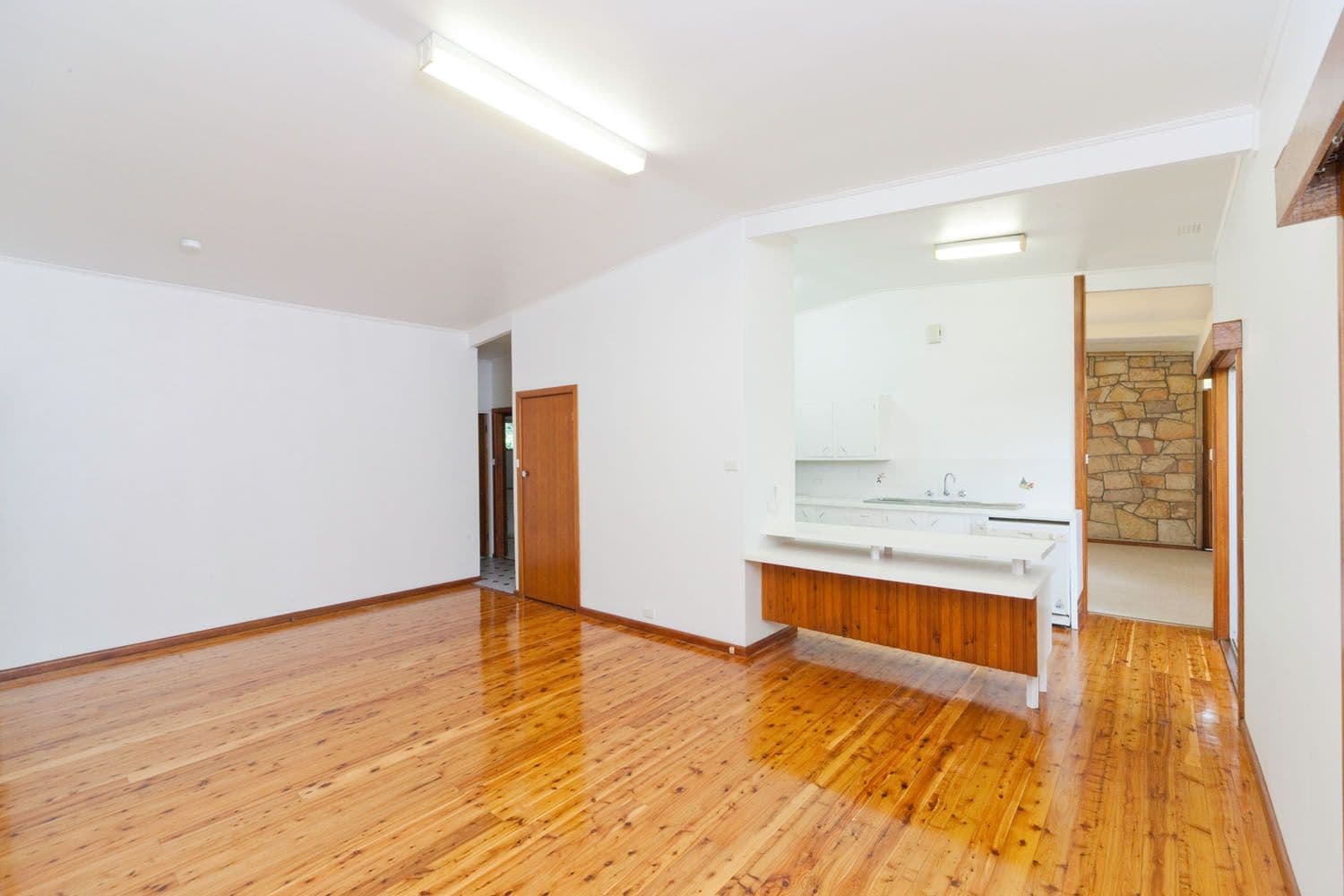 1 Robin Avenue, TURRAMURRA NSW 2074, South Turramurra - Thumbnail 3