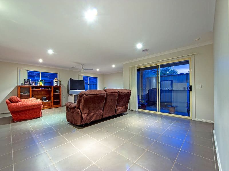 184 Riversdale Drive, TARNEIT VIC 3029, Tarneit - Thumbnail 7