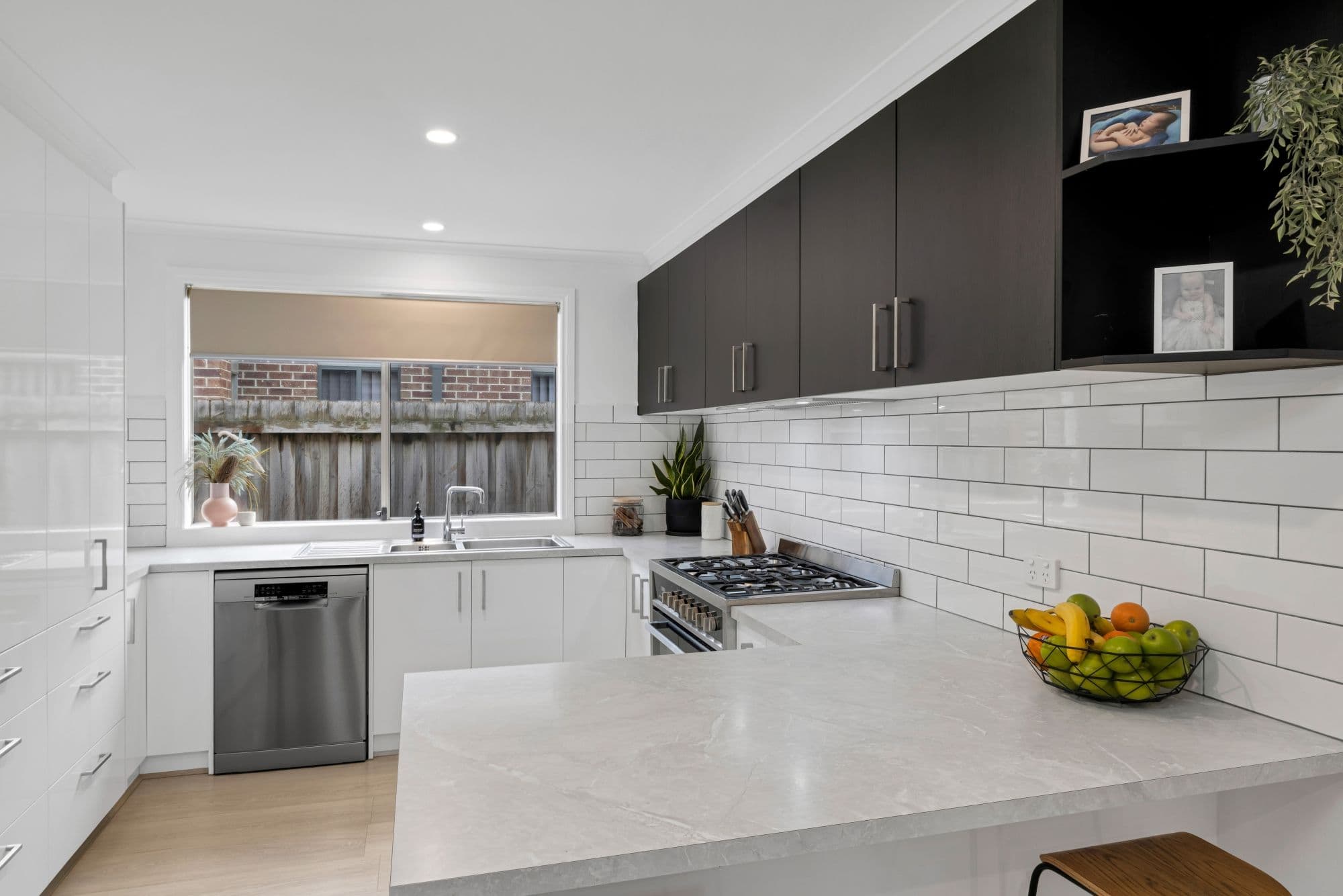 76 Melissa Way, Pakenham VIC 3810, Pakenham - Thumbnail 5