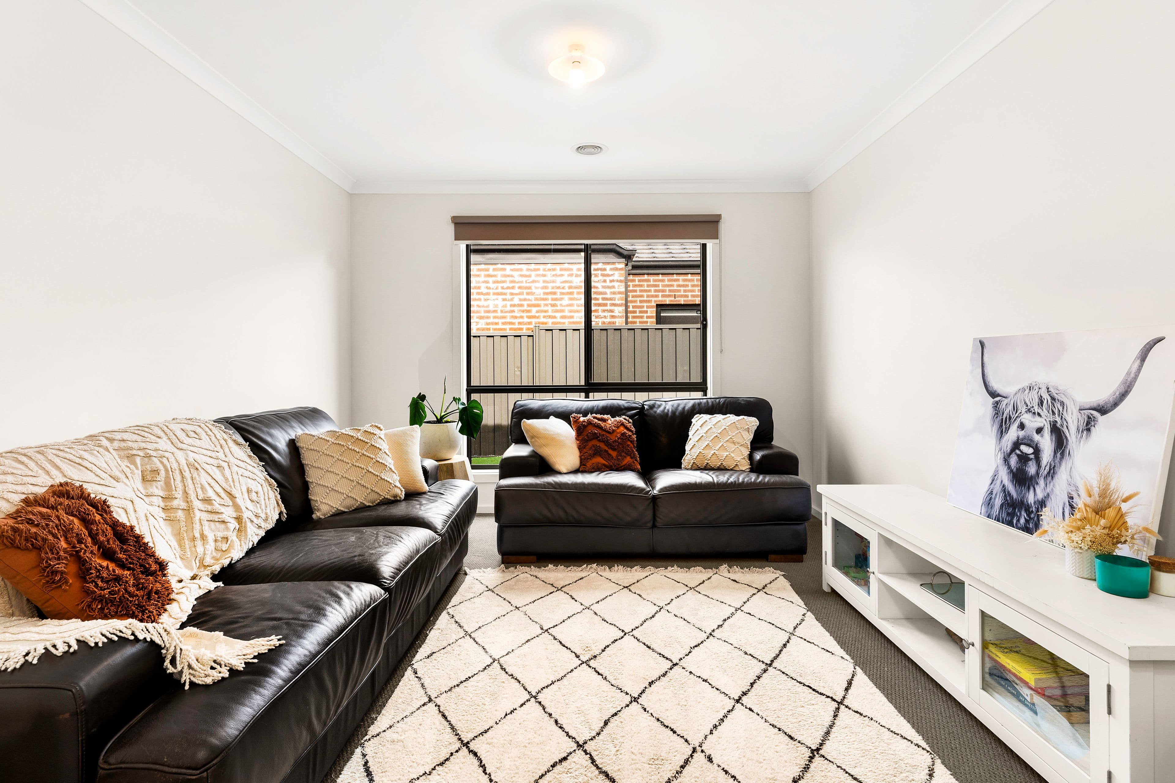 34 Serpells Way, Cranbourne East VIC 3977, Cranbourne East - Thumbnail 2