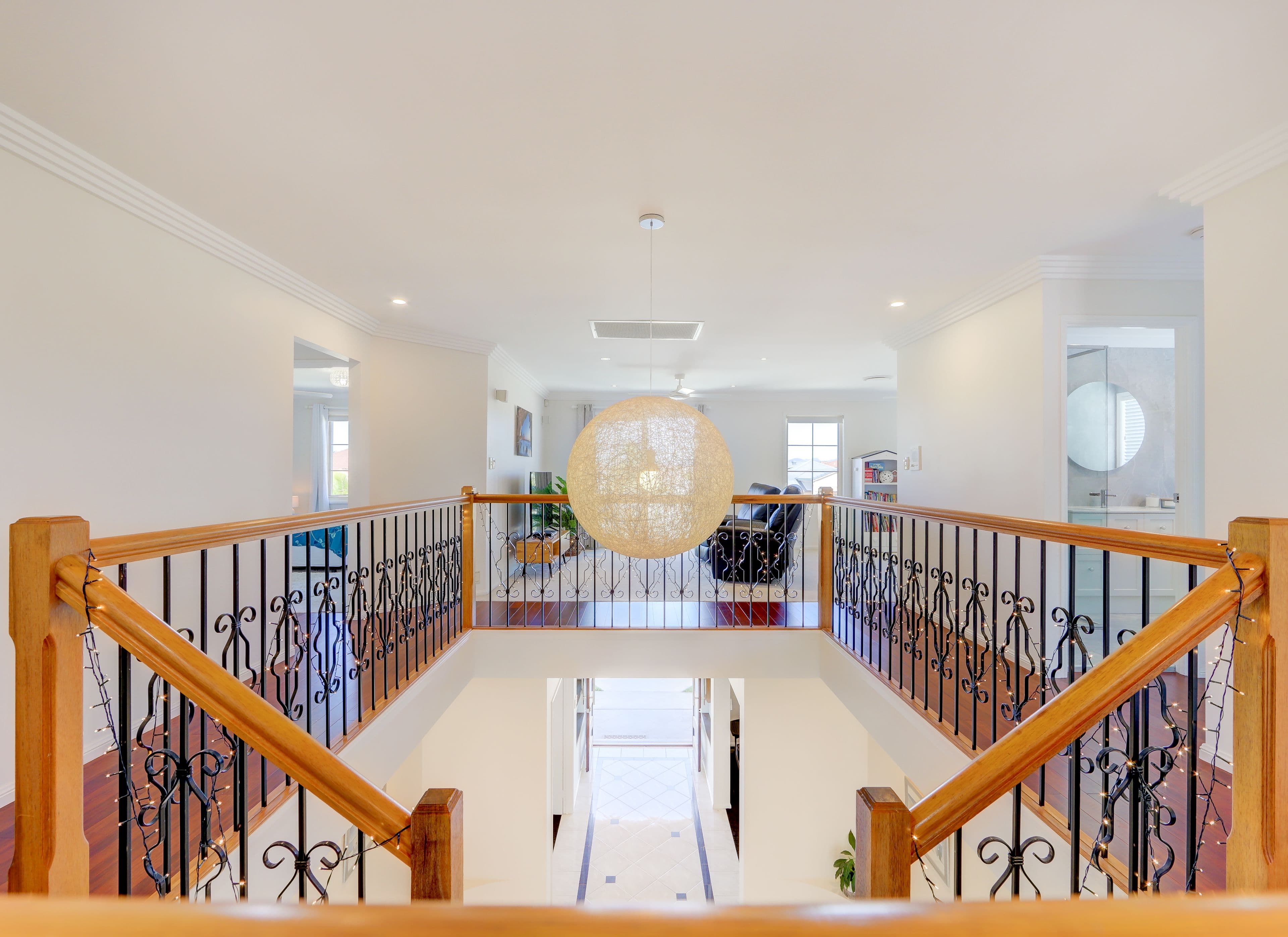 3 Barbara Way, Benowa QLD 4217, Benowa - Thumbnail 5