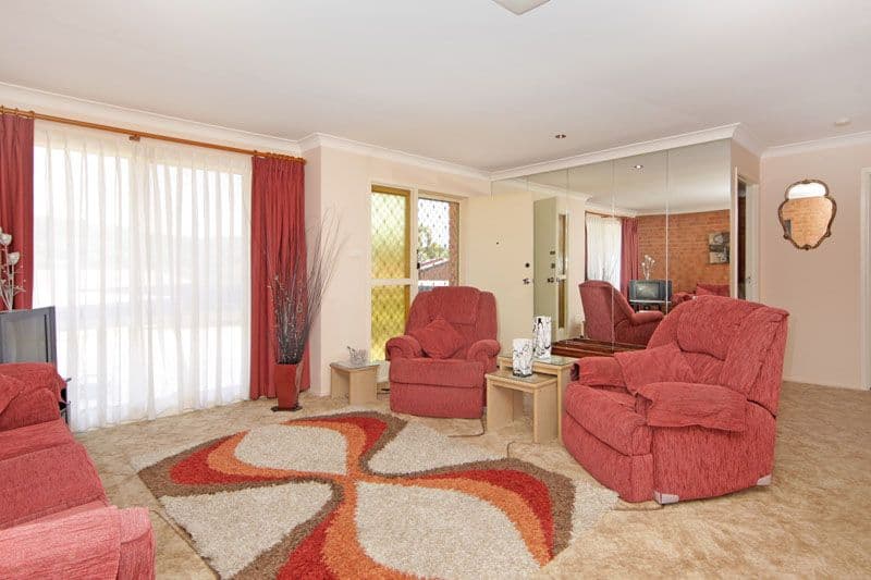 21 Lancaster Parade, BATEAU BAY NSW 2261, Bateau Bay - Thumbnail 3