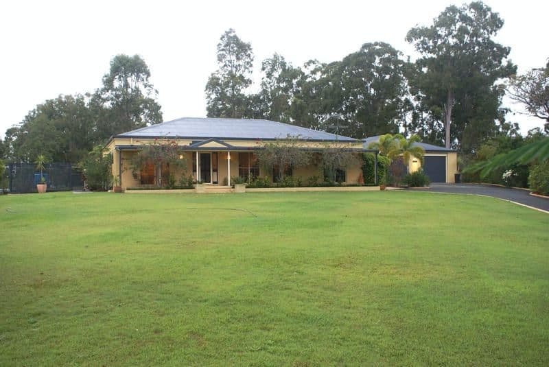 7 Phipps Place, ORMEAU QLD 4208, Ormeau - Image 1