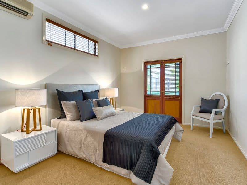 62 Wyena Street, CAMP HILL QLD 4152, Camp Hill - Thumbnail 2