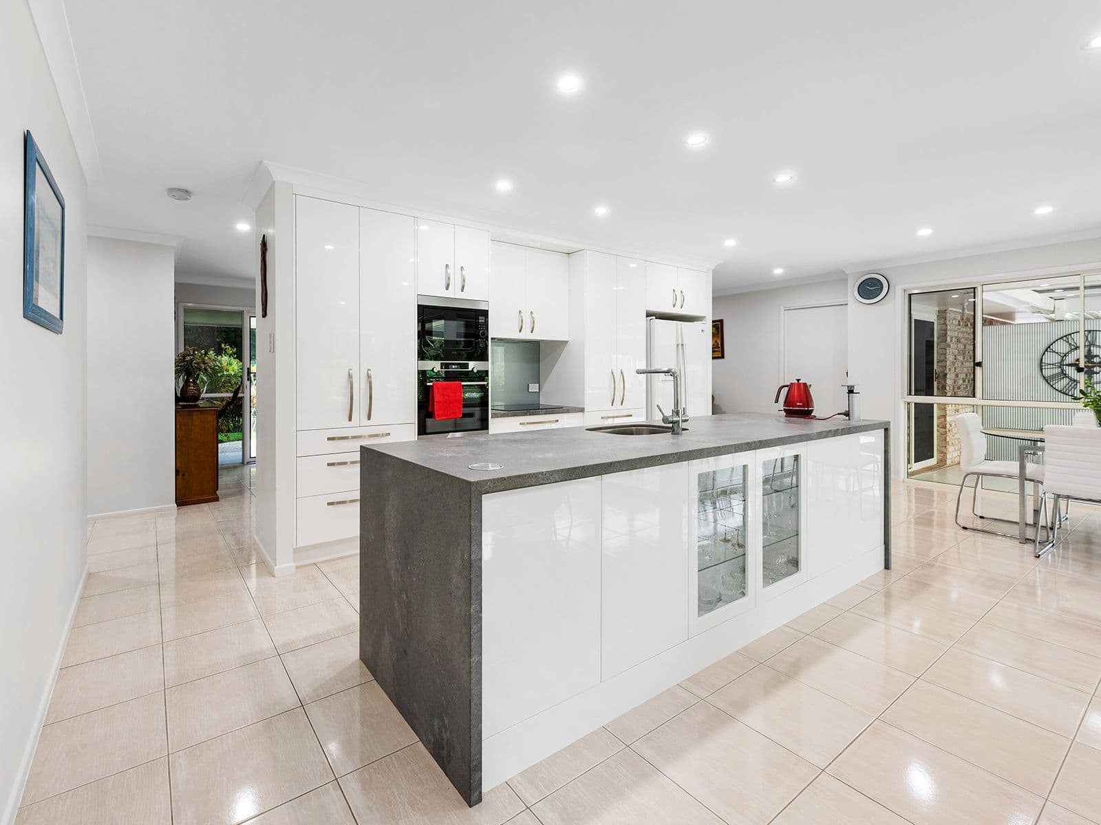 11 Goldberg Place, Bridgeman Downs QLD 4035, Bridgeman Downs - Thumbnail 7