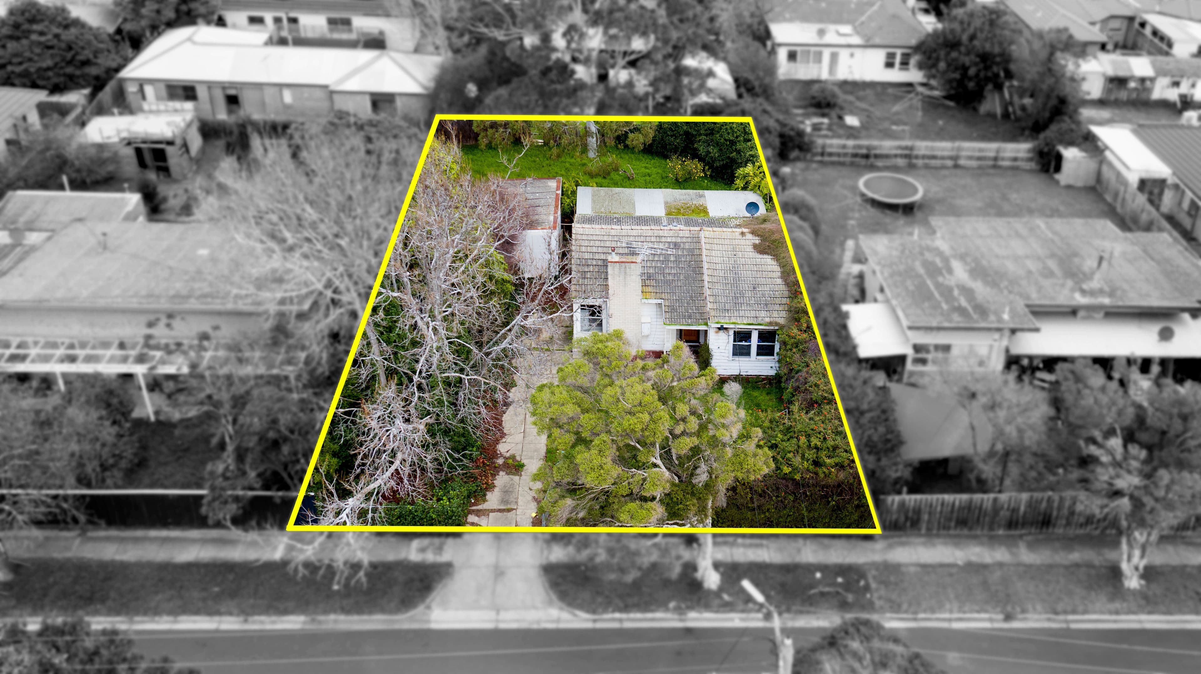 4 Raymond Avenue, Frankston VIC 3199, Frankston - Thumbnail 2