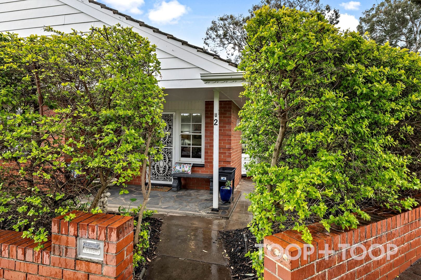 2 / 11 Hallett Road, Erindale SA 5066, Erindale - Image 1