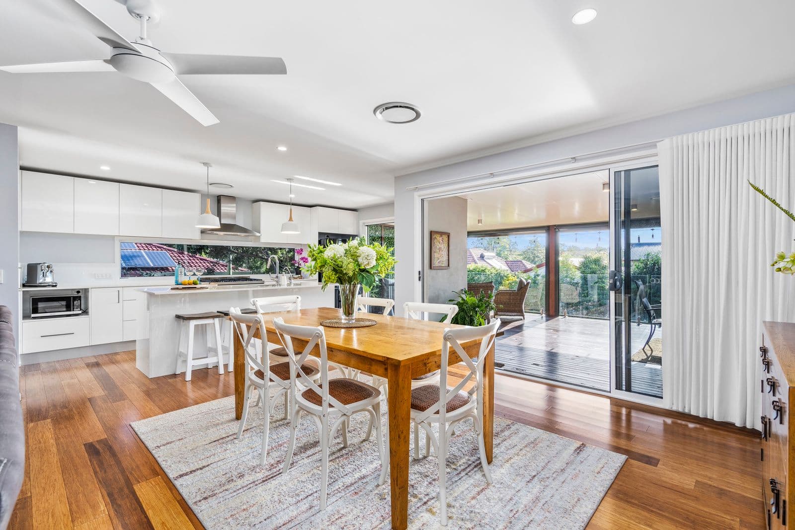 15 Mole Avenue, Southport QLD 4215, Southport - Thumbnail 3