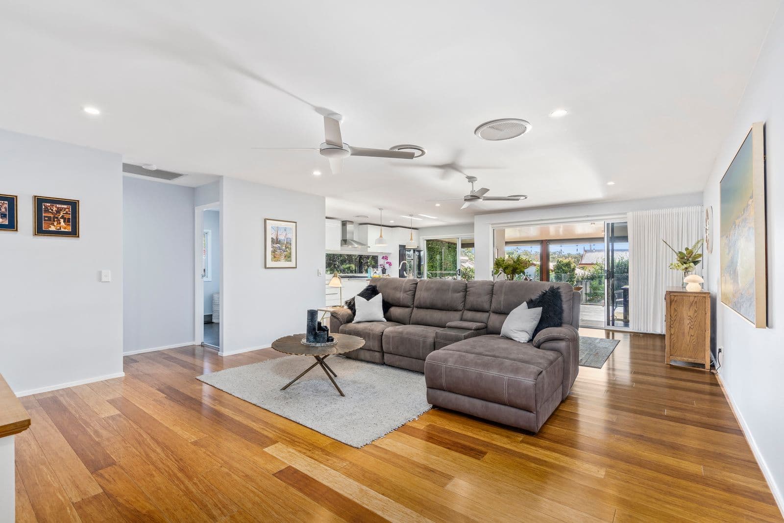 15 Mole Avenue, Southport QLD 4215, Southport - Thumbnail 5