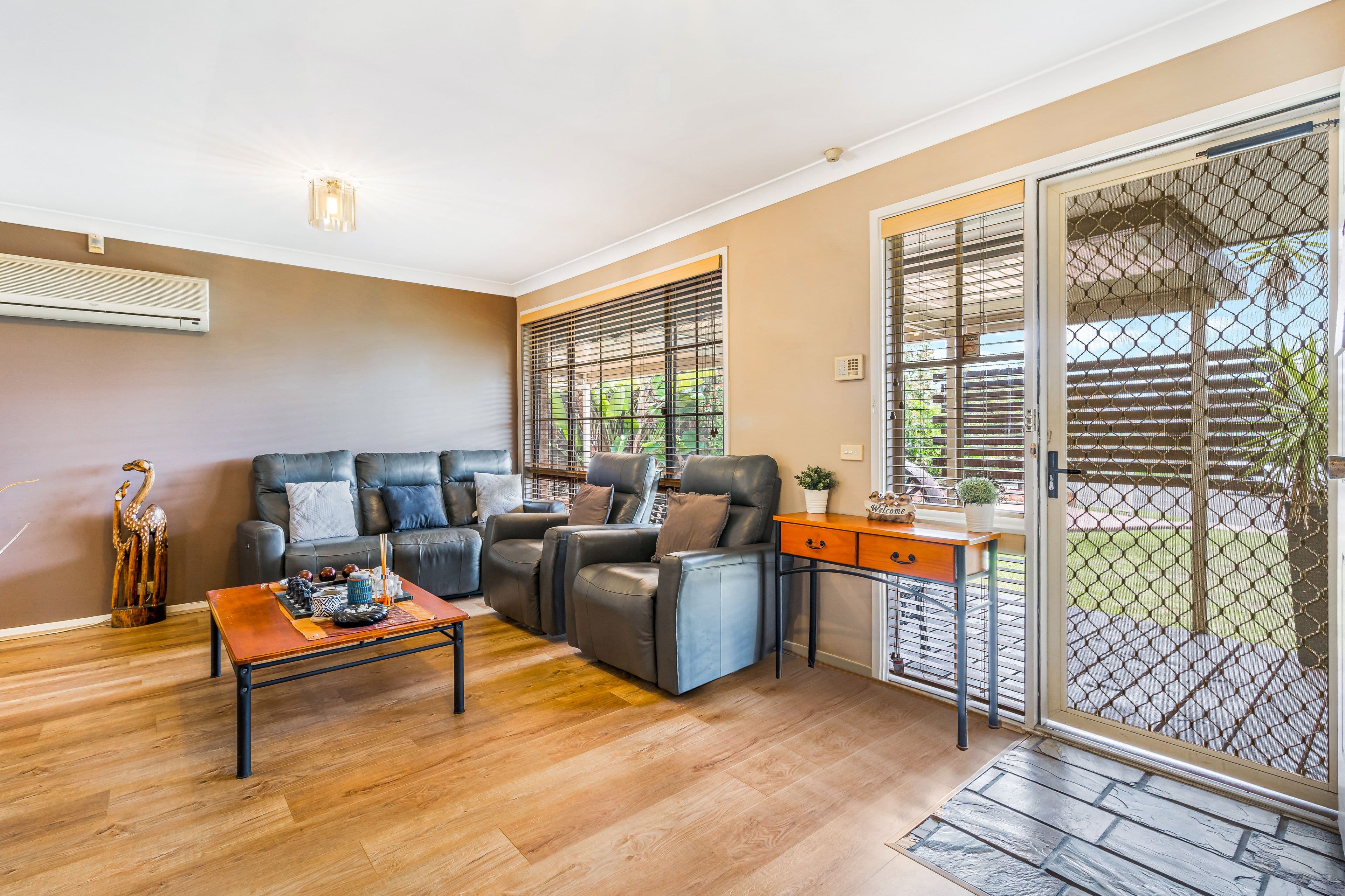 28 Sanderling Street, Hinchinbrook NSW 2168, Hinchinbrook - Thumbnail 4
