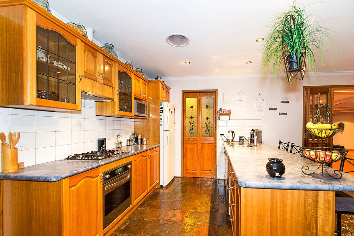 1 Clayton Court, Mill Park VIC 3082, Mill Park - Thumbnail 3