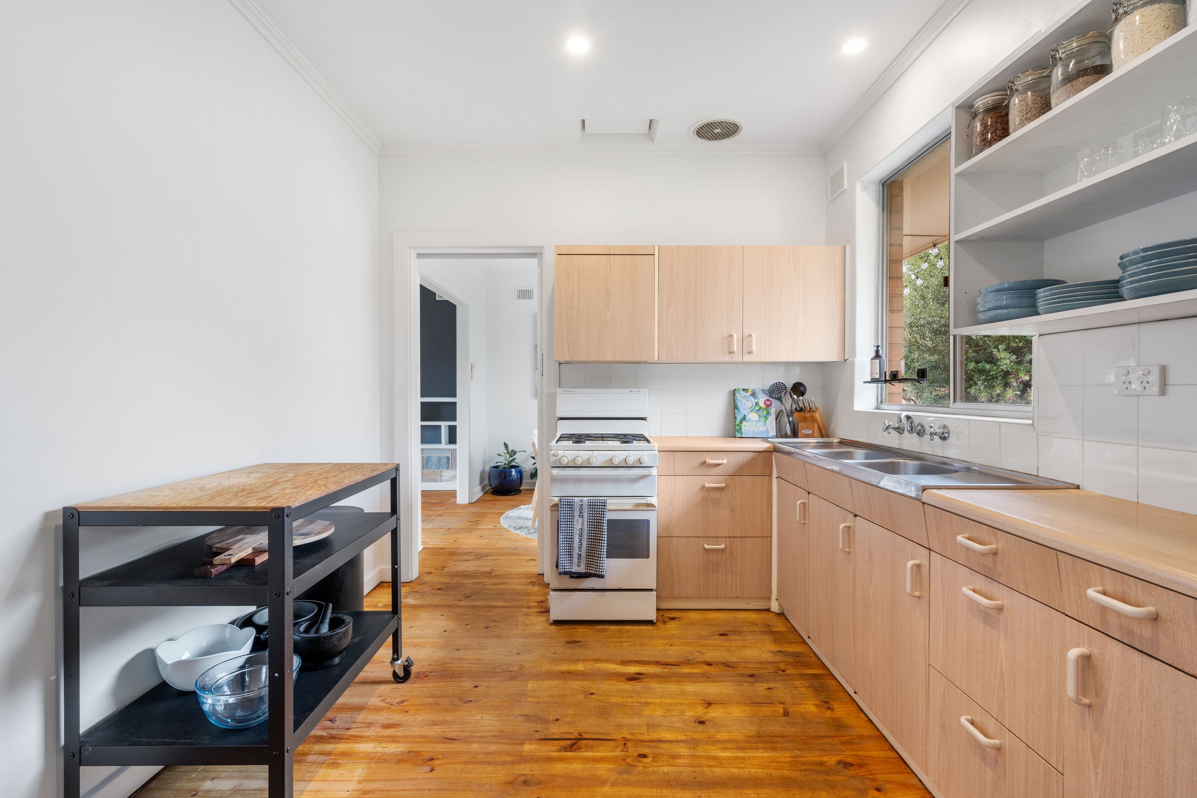 9 Renown Avenue, Seacliff Park SA 5049, Seacliff Park - Thumbnail 5