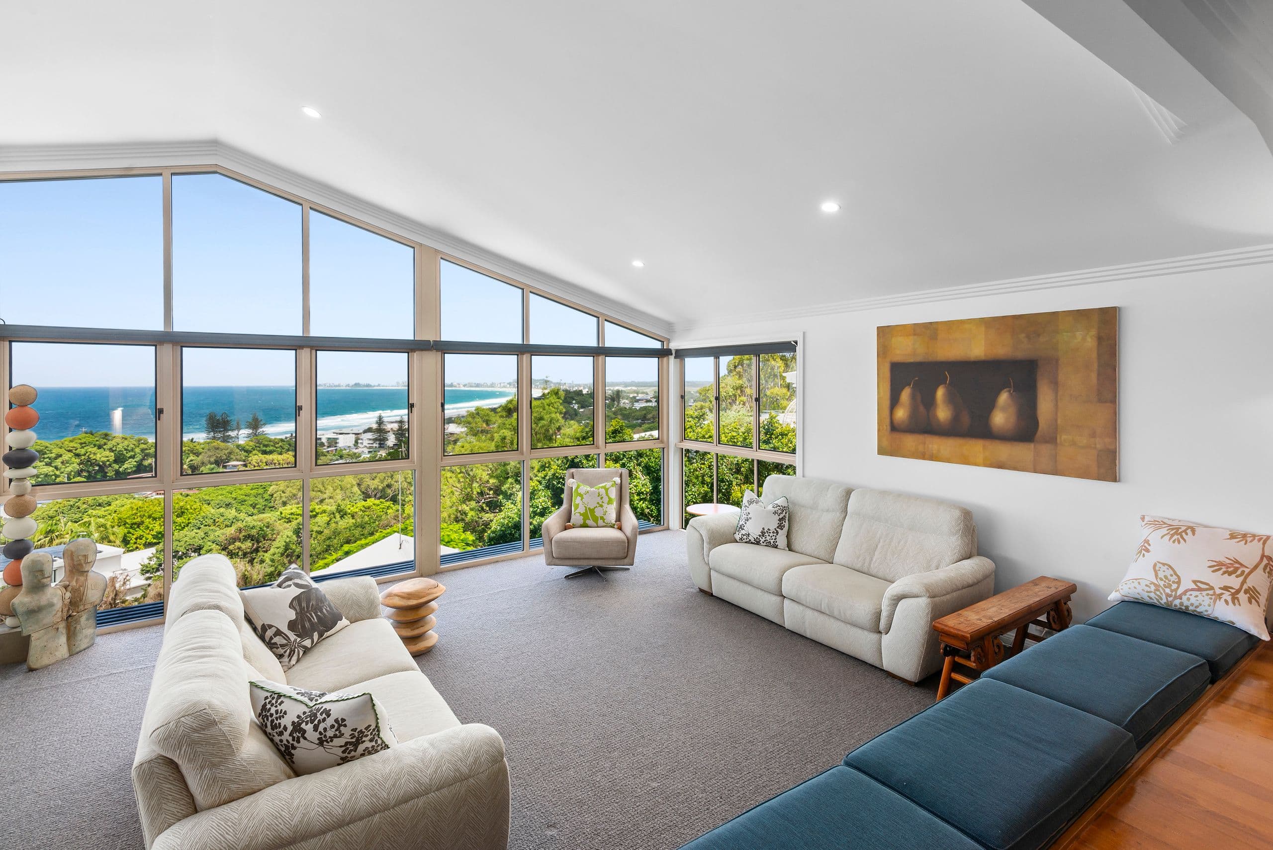 10 Kandra Avenue, Currumbin QLD 4223, Currumbin - Thumbnail 2