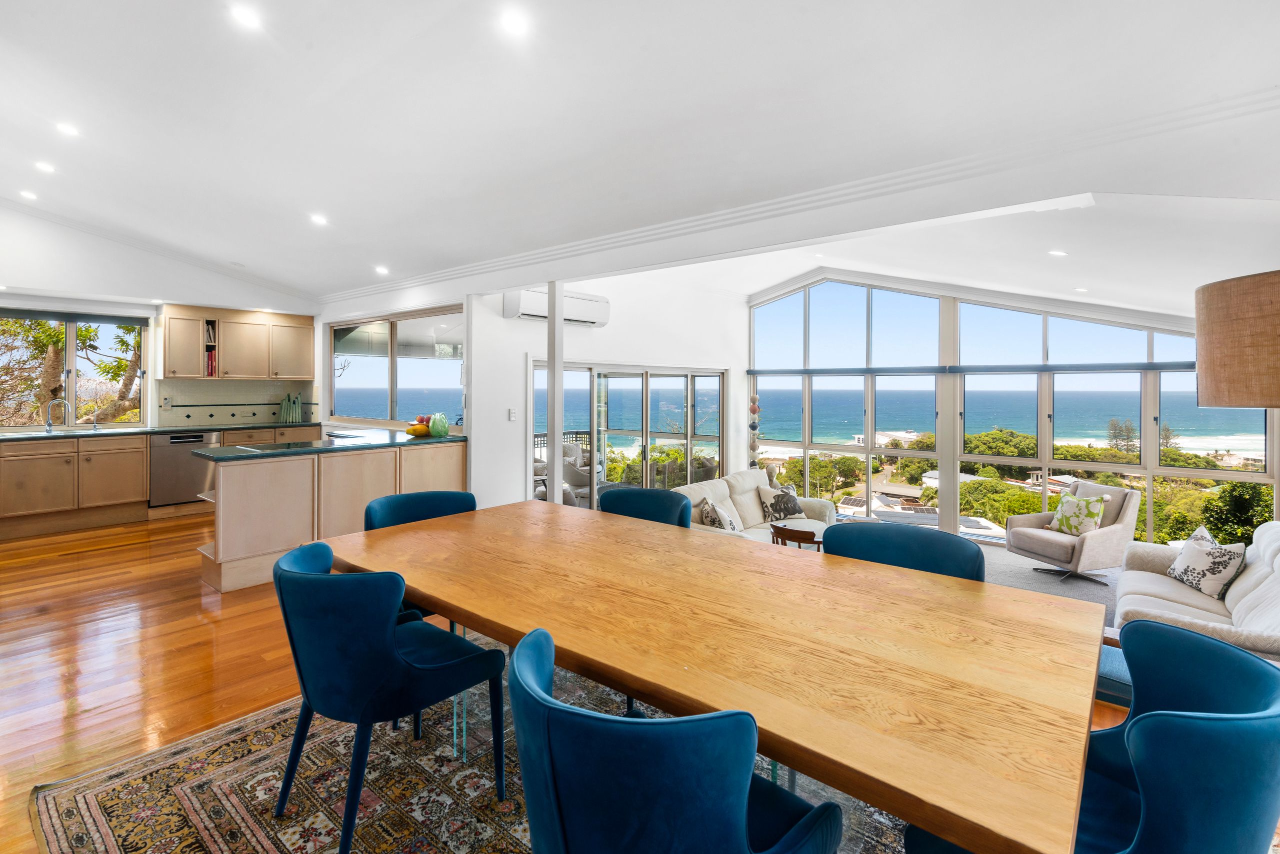 10 Kandra Avenue, Currumbin QLD 4223, Currumbin - Thumbnail 4
