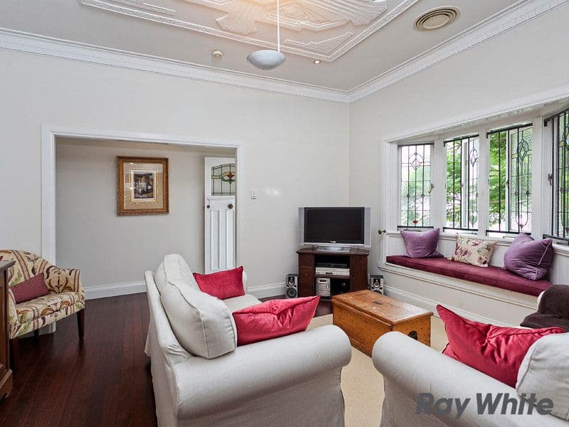 30 Enderley Avenue, CLAYFIELD QLD 4011, Clayfield - Thumbnail 5