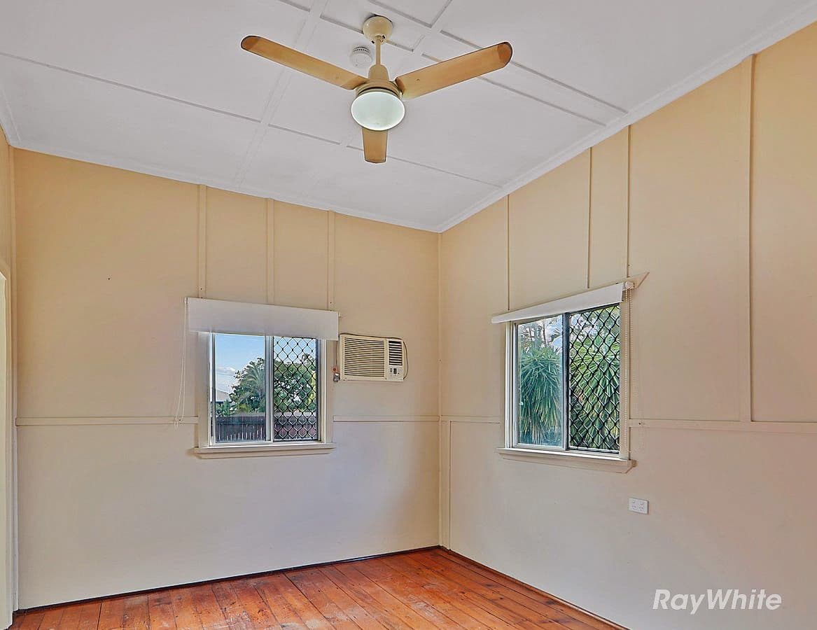 180 Elliott Heads Road, Avenell Heights QLD 4670, Avenell Heights - Thumbnail 6