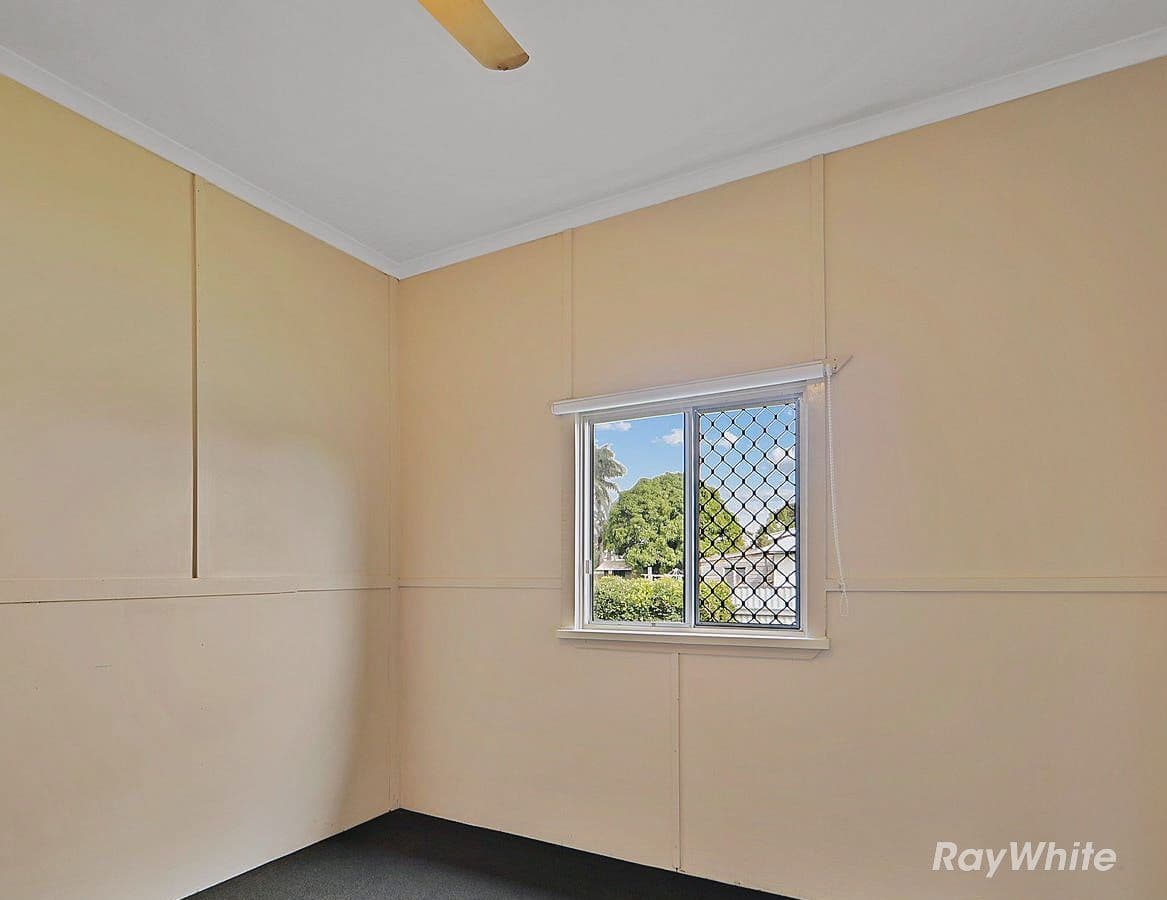 180 Elliott Heads Road, Avenell Heights QLD 4670, Avenell Heights - Thumbnail 8