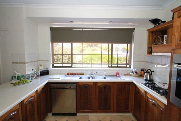 239 MacKenzie Street West, KANGAROO FLAT VIC 3555, Kangaroo Flat - Thumbnail 4