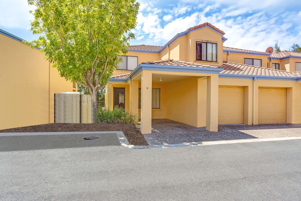 2 Concord Circuit, Robina QLD 4226, Robina - Thumbnail 2