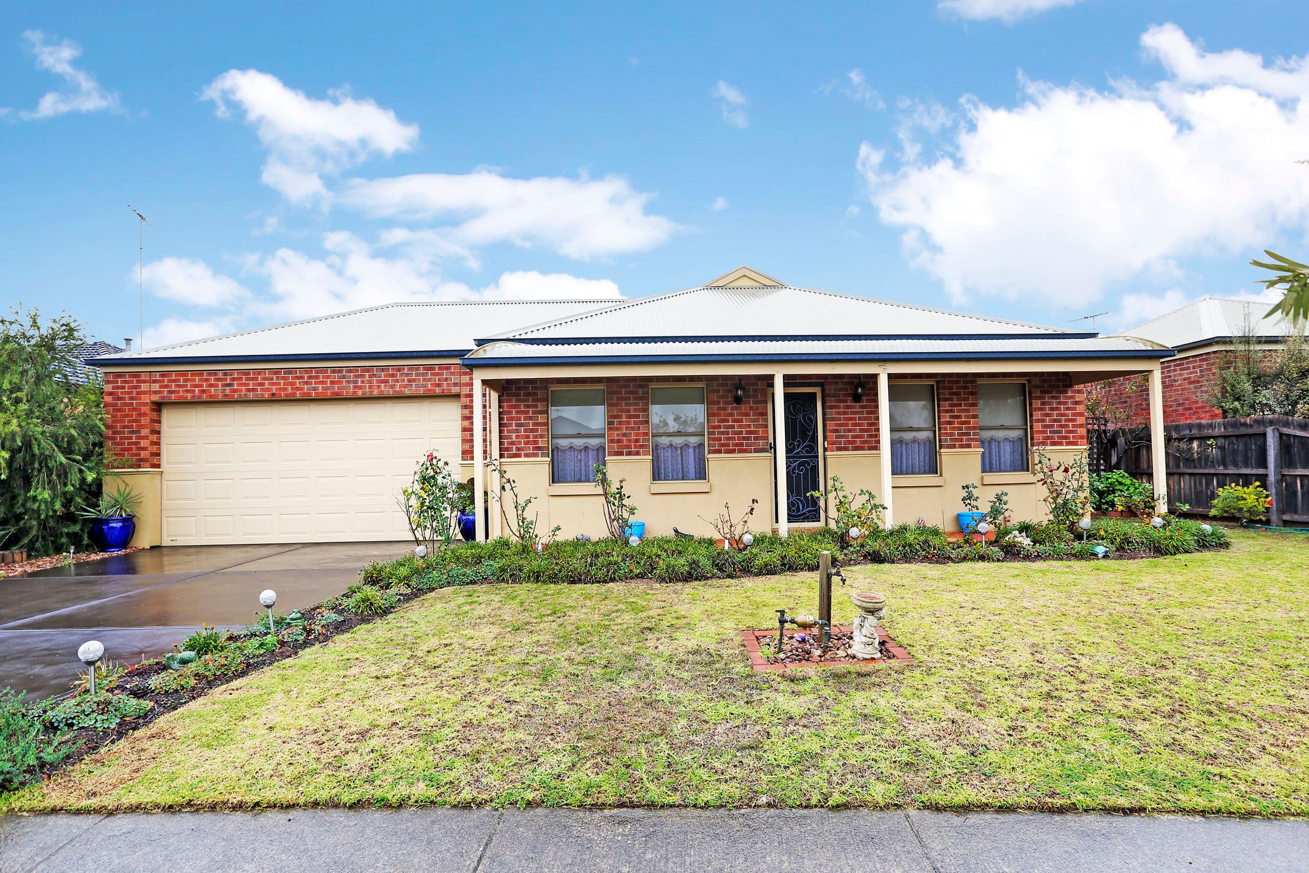 17 Greenleaf Drive, Lara VIC 3212, Lara - Image 1