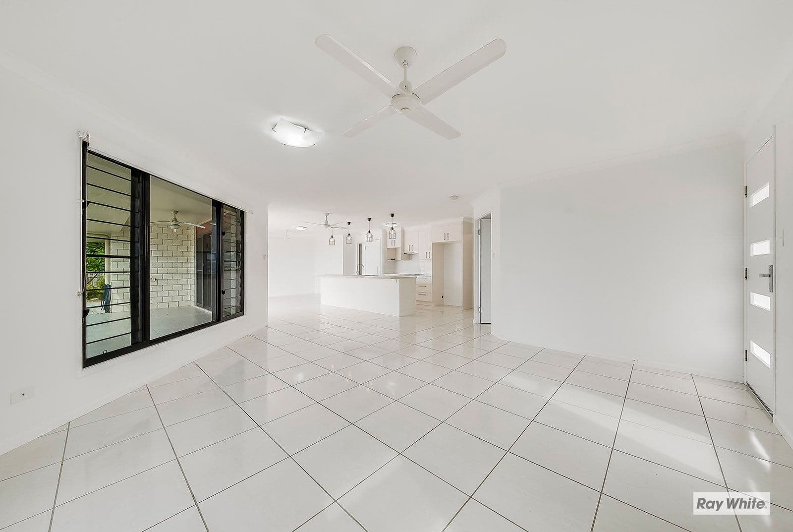 7 Gap Street, Emu Park QLD 4710, Emu Park - Thumbnail 5