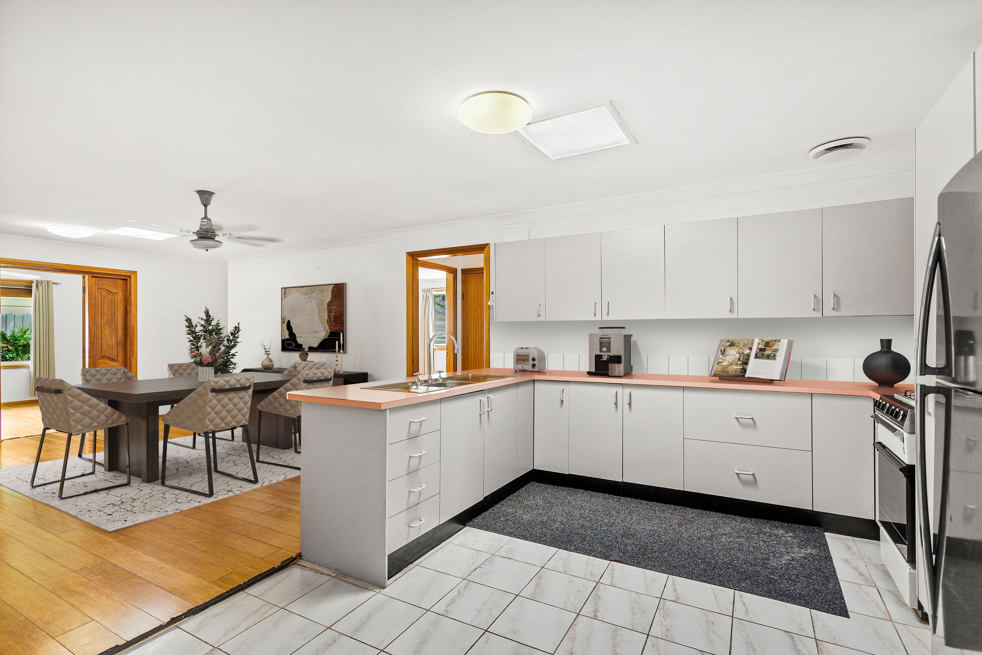 32 Scarborough Circuit, Albion Park NSW 2527, Albion Park - Thumbnail 2