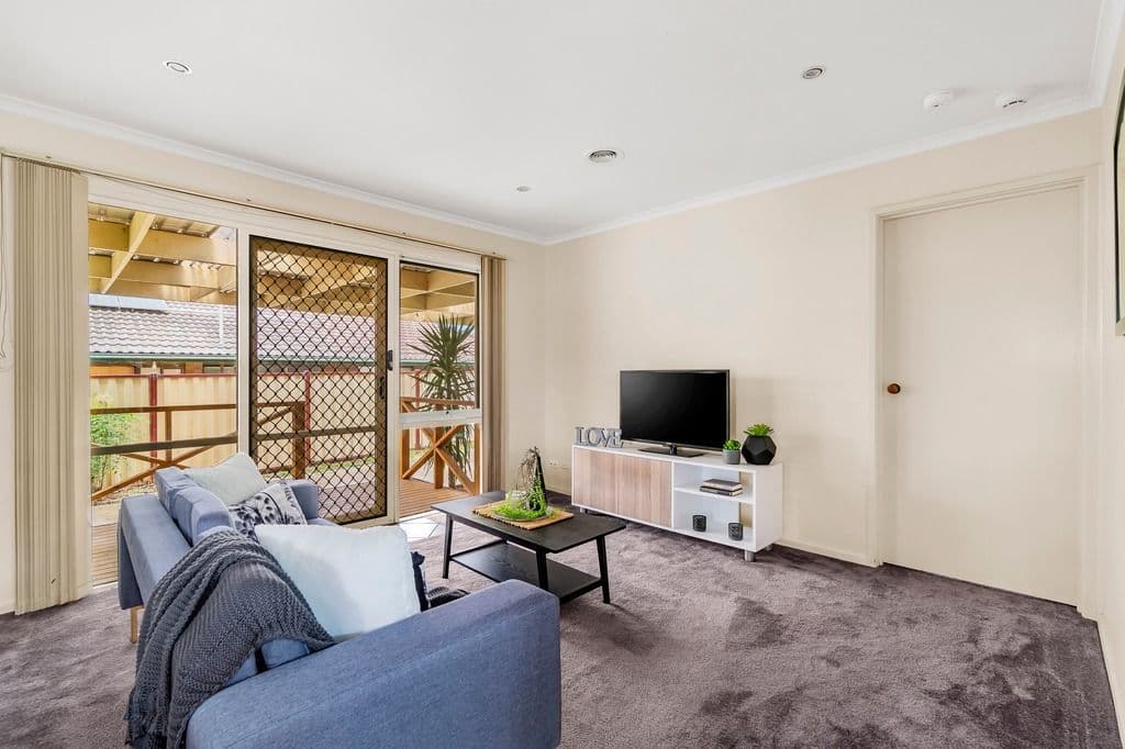 7 Hayes Road, Mernda VIC 3754, Mernda - Thumbnail 2