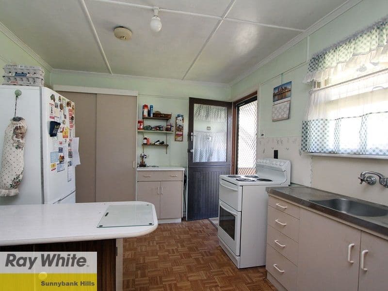 21 Bovey Street, Coopers Plains QLD 4108, Coopers Plains - Thumbnail 4
