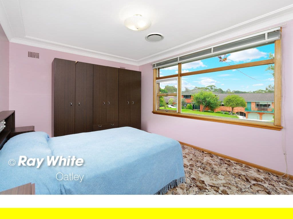 18 Waterside Parade, Peakhurst Heights - Thumbnail 6