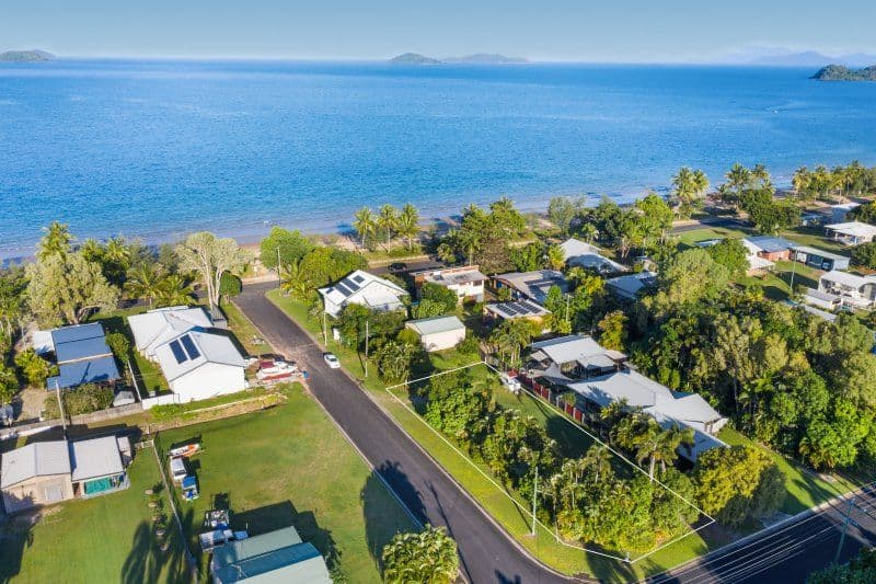 28 Seafarer Street, SOUTH MISSION QLD 4852, South Mission Beach - Thumbnail 3