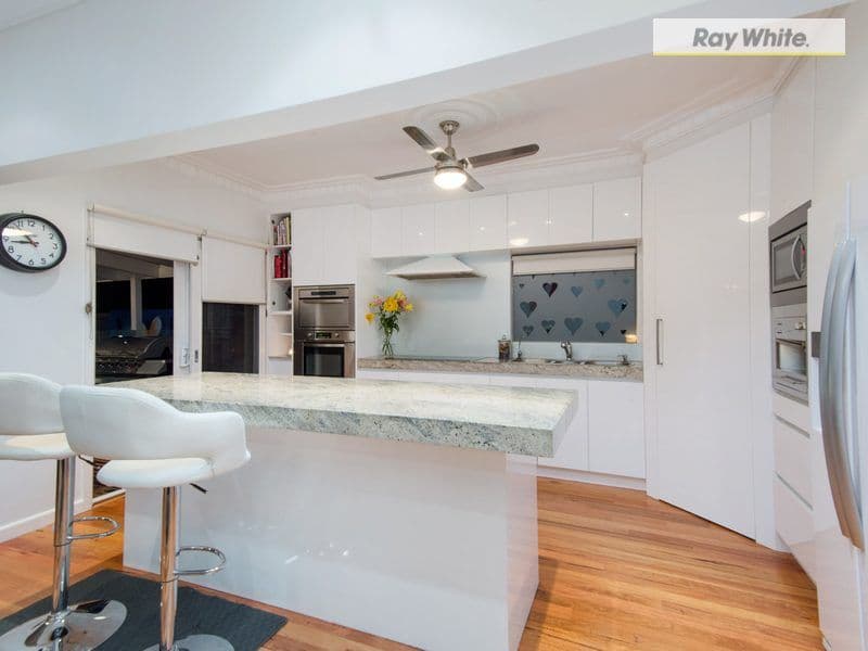 8 Ronald Street, Tootgarook VIC 3941, Tootgarook - Thumbnail 4