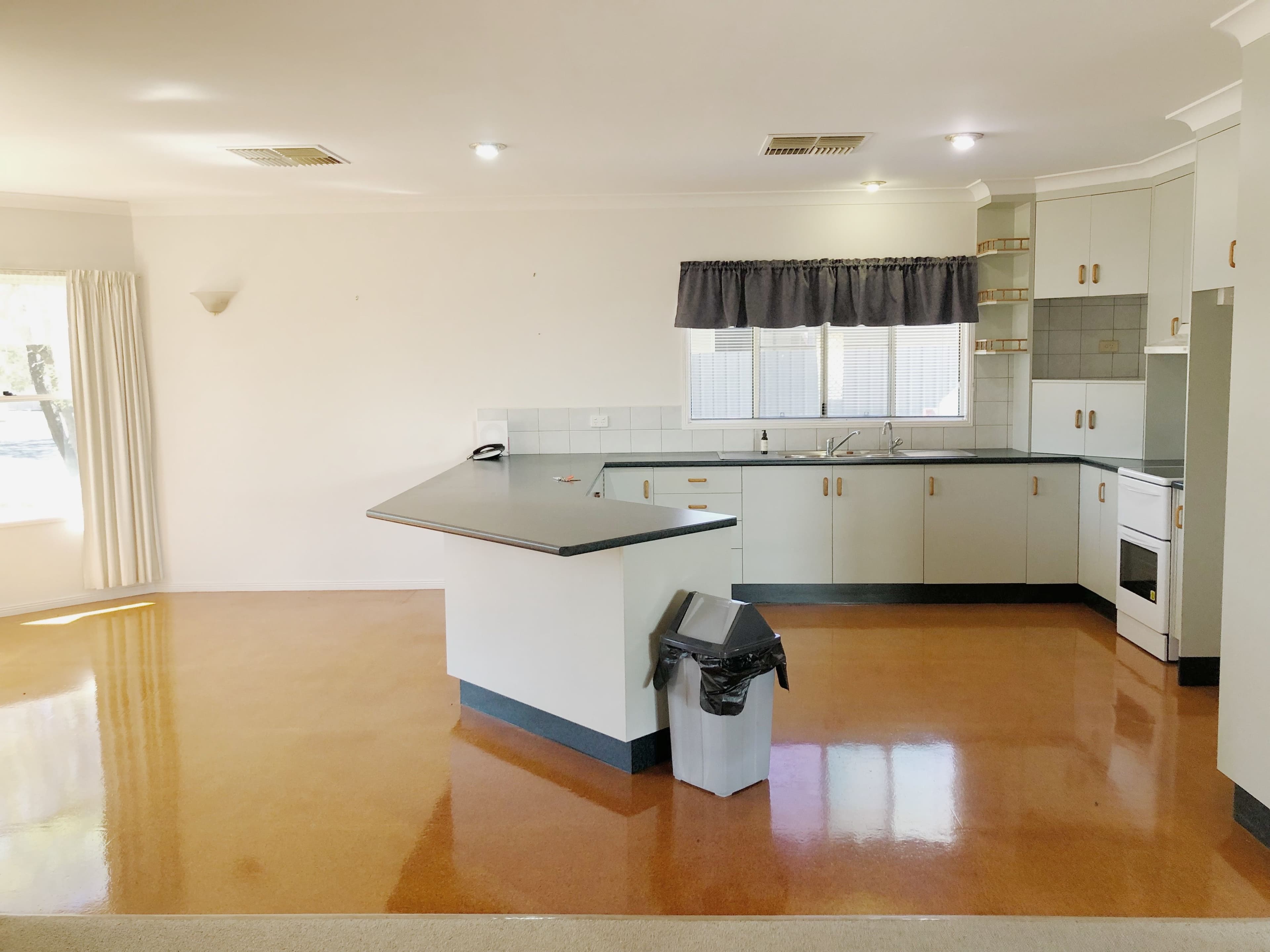 4 College Crescent, Dalby QLD 4405, Dalby - Thumbnail 4