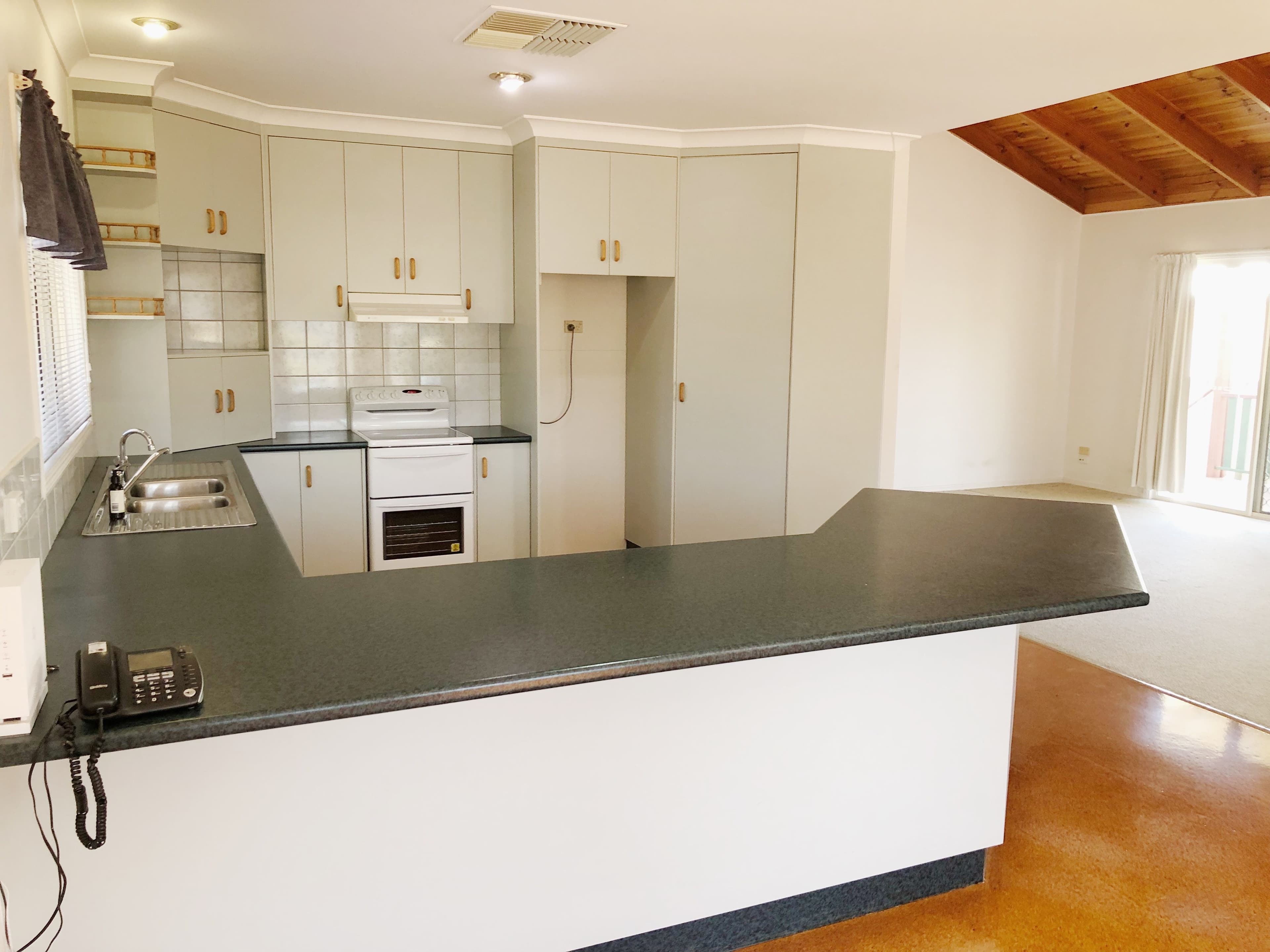 4 College Crescent, Dalby QLD 4405, Dalby - Thumbnail 6