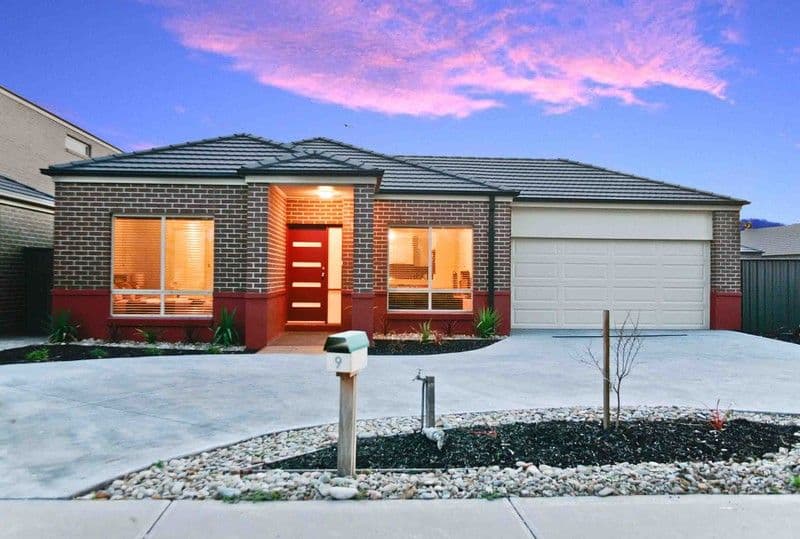 9 Millicent Court, MERNDA VIC 3754, Mernda - Image 1
