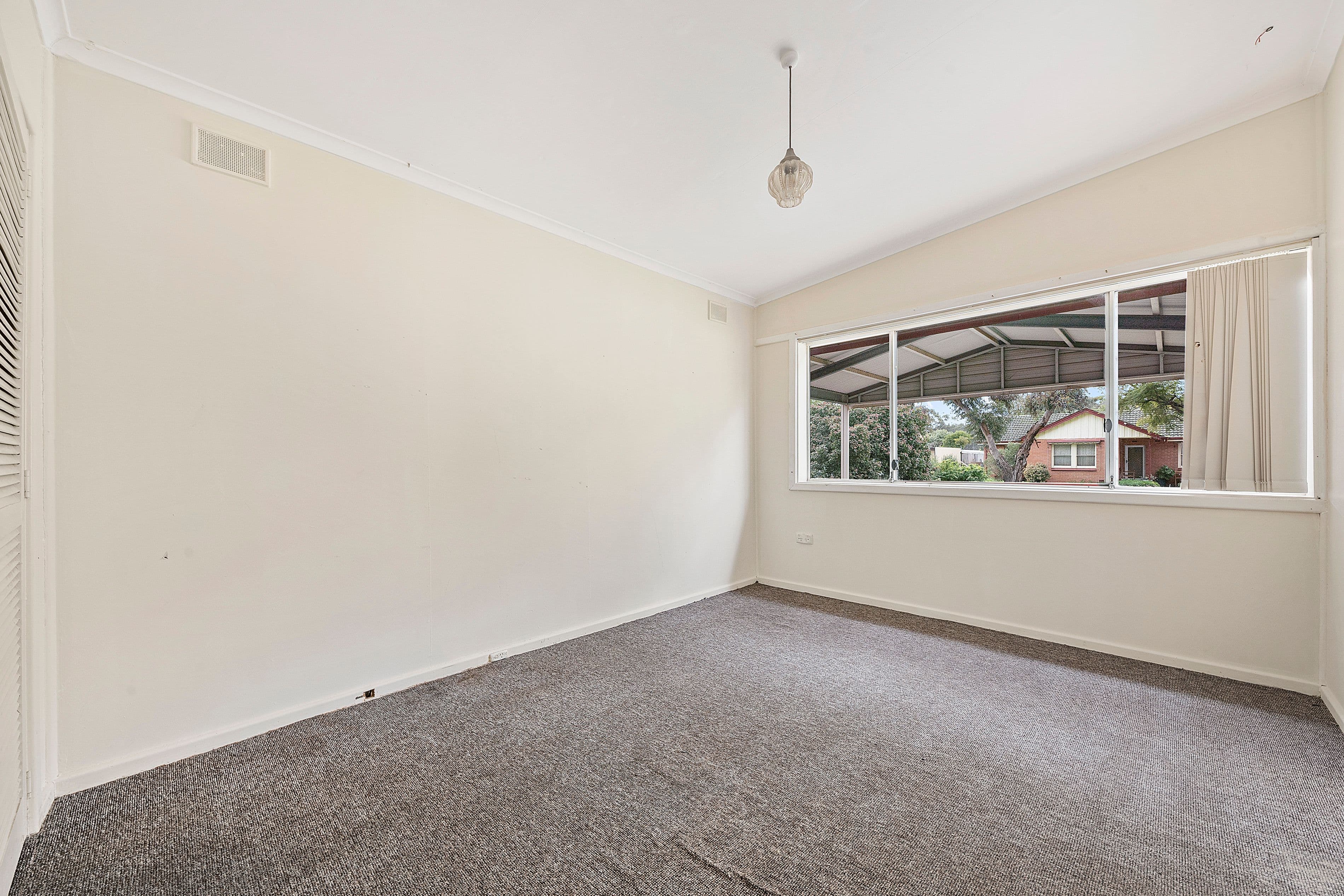 10 Lindsay Street, Elizabeth Downs SA 5113, Elizabeth Downs - Thumbnail 5